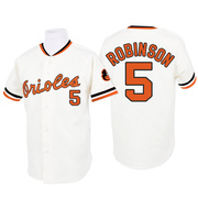 Replica Brooks Robinson Men's Baltimore Orioles White 1970 Throwback Jersey